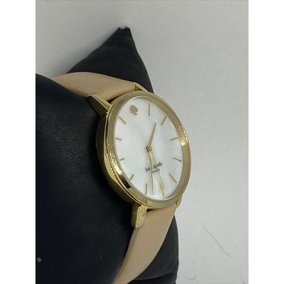 Kate Spade New York Metro 0073 Women Beige Leather Analog Dial Wrist Watch VK118 main image 11